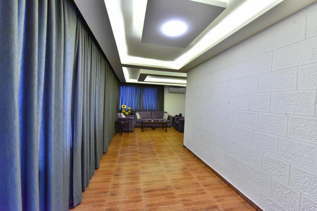 Al Farooq Hotel Apartments Αμμάν Εξωτερικό φωτογραφία